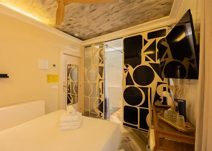 Abalu Collection Boutique Gran Via (Adults Only)